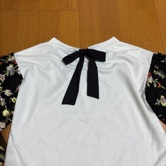 トレーナー　レディース　Mサイズの画像