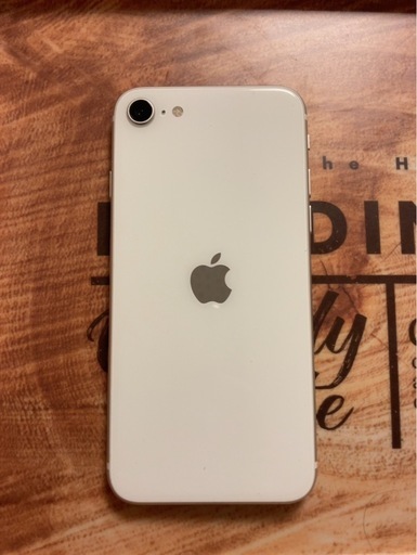 中古　iPhone SE2 SIMフリー