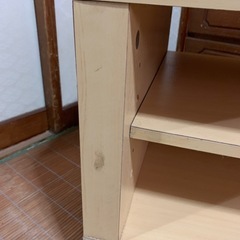 値下げしました🔻　
テレビ台　キャスター付き　木目調の画像