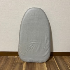スチームアイロン＋アイロン台の画像