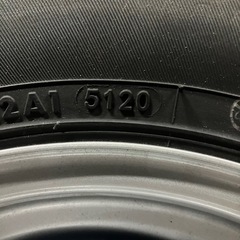 キャリィトラック　タイヤ4本　ほぼ新品の画像