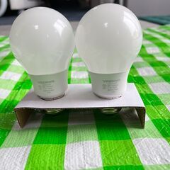 コメリ 一般電球形 LED電球 電球色相当の画像