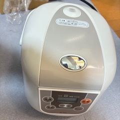 炊飯器の画像