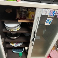 ニトリ食器棚の画像