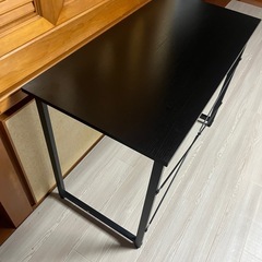 KKL デスク パソコンデスク 収納袋付き 幅100cm×奥行50cm ゲーミングデスク 机 pcデスク 勉強机 フック付き 桌子 ワークデスク desk 作業机 テレワーク シンプル 組立簡単 モニターアーム取付対応 ブラック の画像