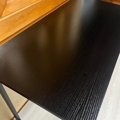 KKL デスク パソコンデスク 収納袋付き 幅100cm×奥行50cm ゲーミングデスク 机 pcデスク 勉強机 フック付き 桌子 ワークデスク desk 作業机 テレワーク シンプル 組立簡単 モニターアーム取付対応 ブラック の画像