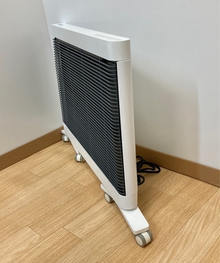 遠赤外線ヒーター　MHS-700（W）