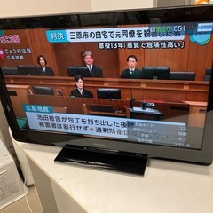 石2510-539 パナソニックVIERA32型　2012年製　通電確認済み　キズ汚れ有りの画像