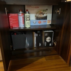 ダイニングテーブルの画像