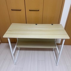 Embrace lifeシンプルワークデスクの画像