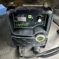 溶接機インバーター100.200兼用
、イクラ200Vの画像