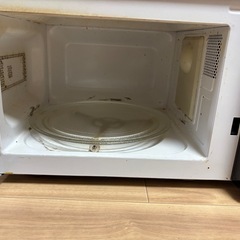 電子レンジ・オーブントースター・ケトル 3点セットの画像