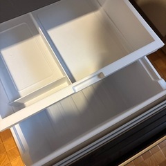 値下げしました！　3ドア式冷蔵庫　2025年製※取りに来てくれる方限定　※2階　保証書なし　すぐに取りに来てくれる方優先の画像