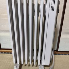 デロンギオイルヒーター_HR030812TCの画像