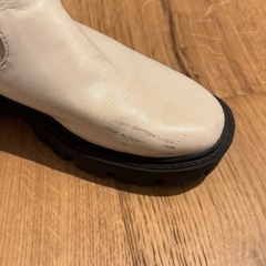 ショートブーツ　ホワイトの画像