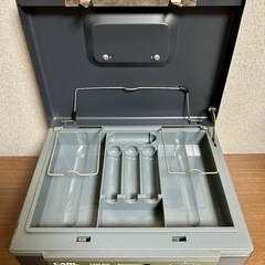 CARL CASH BOX キャッシュボックス CB-8500 小型金庫 持ち運びの画像