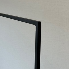  【シンプルモダン】スリムなアイアンハンガーラック／店舗什器のような佇まいの画像