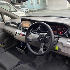 ホンダ　エディックス　1.7　X　1700㏄　6人乗りの画像