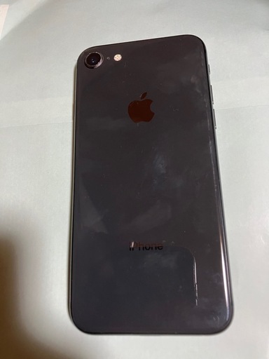iPhone 8 64GB 中古品　昨日まで使ってました。ました。