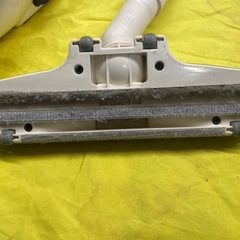 【中古】¥3,000  マキタ掃除機　充電式　スティック式
【IJ140】の画像