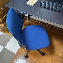 【美品】デスク＆イスお譲りしますの画像