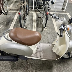 🔥募集中🔥ホンダ  原付 50cc スクーピー‼️オイル交換済み、バッテリー、シート新品‼️ 低燃費の4スト モデル エンジン好調 ‼️の画像
