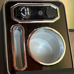 ※ コンソールボックス　トヨタ　シエンタ　アームレスト　ドリンクホルダー レザー素材 の画像