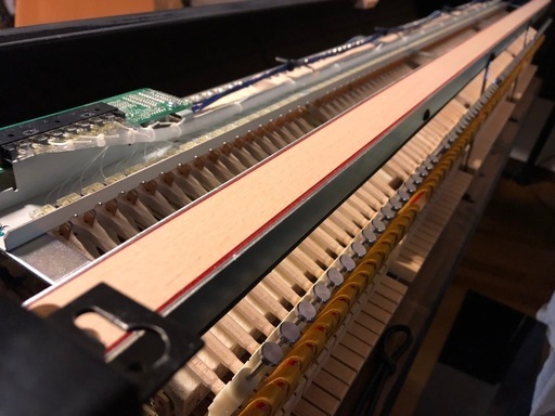 ヤマハ ハイブリッドピアノ DGP-5 レストア済み (白黒クマ) 上総一ノ宮