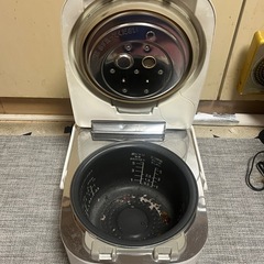 Panasonic 可変圧力IHジャー炊飯器の画像