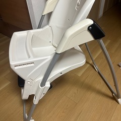 高さ調節可能　ベビーチェアの画像