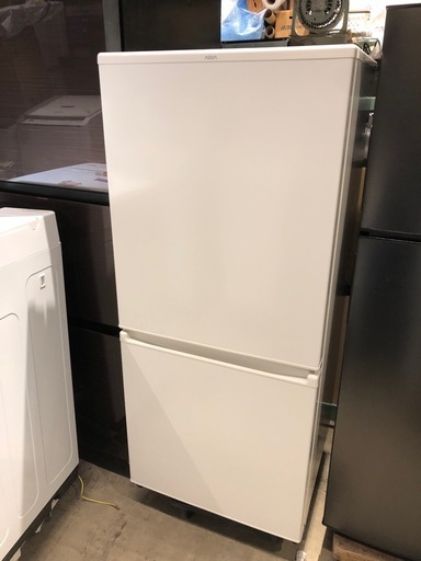 AQUA 168L ノンフロン冷凍冷蔵庫　2022年製　AQR-17M