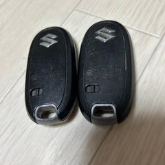スズキ　スマートキー キーレス 両側スライド の画像