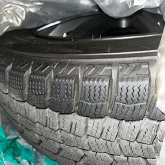 ホイール付きスタッドレスタイヤ　軽自動車の画像