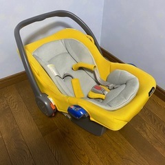 ◆【定価2万円】コンビ ベビーシート チャイルドシート 新生児インナー付きひし◆の画像