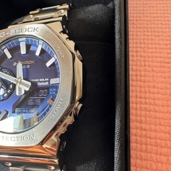 美品　G-SHOCK GM-B2100AD-2AJF GM-B2100 ブルーの画像