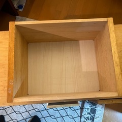 木製タンスの画像