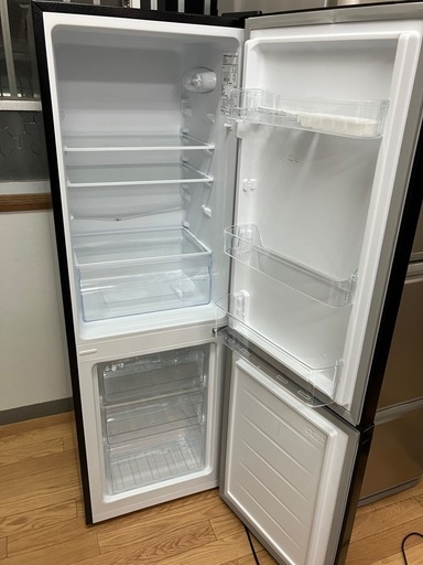 【期間限定!!新年スタート応援セール!!】【値下げ済み】?2025年製?冷蔵庫　150L YAMAZEN 山善　ブラック　ZFR-D1