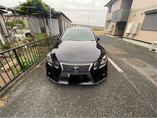 売主決まりました駐車場確保のため値下げ検討します　レクサスGS350