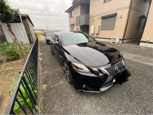 売主決まりました駐車場確保のため値下げ検討します　レクサスGS350