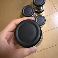 ガラス瓶（ふたつき）の画像