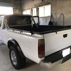 今月末まで掲載　値下げ中　ダットサンピックアップ　US仕様　D22 4wd ディーゼル　車検付きの画像