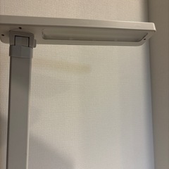無印　デスクライトの画像