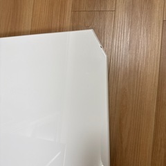 折りたたみテーブルの画像