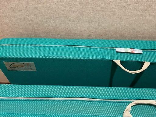 マニフレックス 三つ折り・マットレス　セミダブル（さいたま市内限定で配送します）