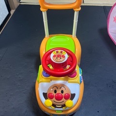アンパンマンビジーカー、アンパンマン車の画像