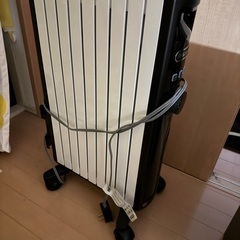 デロンギオイルヒーター(美品)の画像