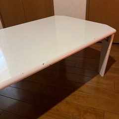 折りたたみローテーブルの画像