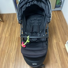 APRICAスムーヴB型三輪ベビーカー（15,000円→12,000円20%OFF」）の画像