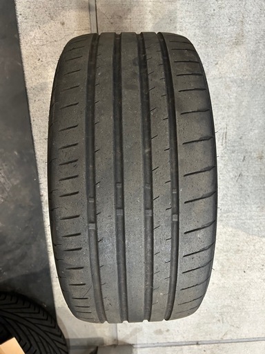車のパーツ BRIDGESTONE POTENZAS007A 245/40/18