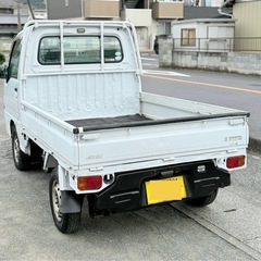 サンバートラック　TC 4WD ５速マニュアル車検9年3月までエアコンパワステ付きタイベル交換済　の画像